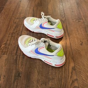 Nike Air Max White Blue Pink Women’s Sneakers Size 7.5 (Used)